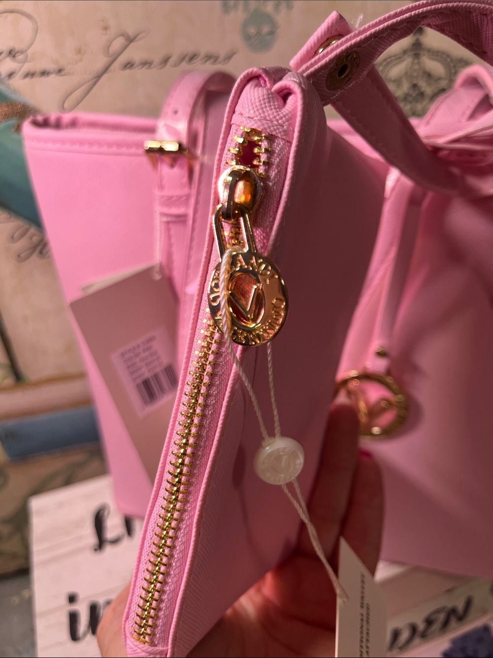 Valentino Orlandi Pastel Pink Tote with Matching Pouch and Gold Accent V charm - Picture 6 of 16